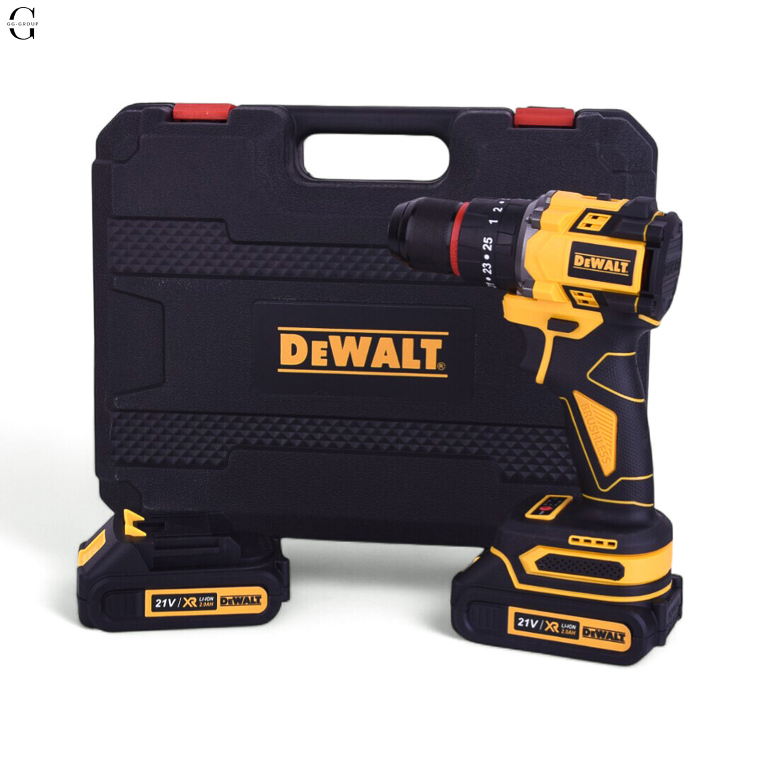 Шуруповерт DeWALT 21V Бесщеточный + 2 АКБ 2Ah + Металлический патрон